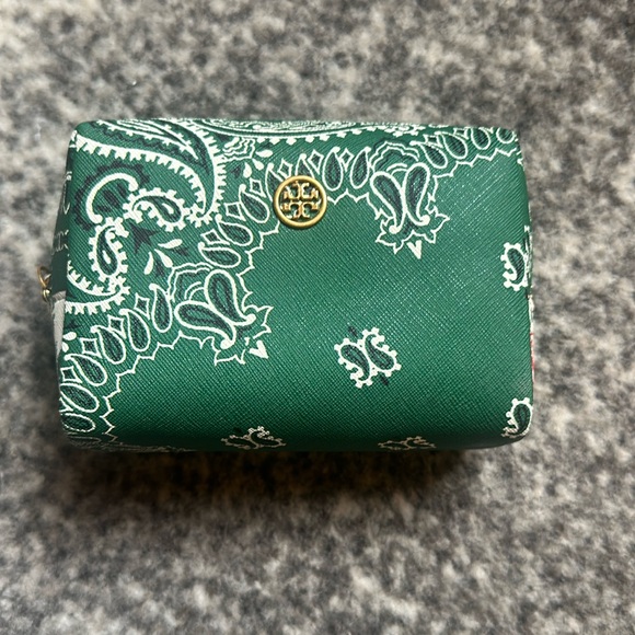 Tory Burch small pouch - Picture 1 of 9
